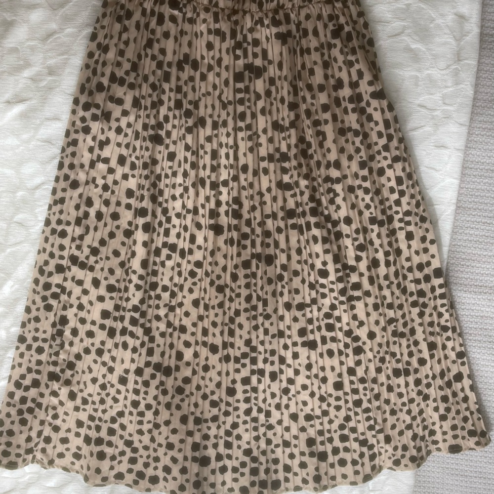 Pleated Cheetah Midi Skirt